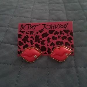 NWOT Betsey Johnson Lips Stud Earrings